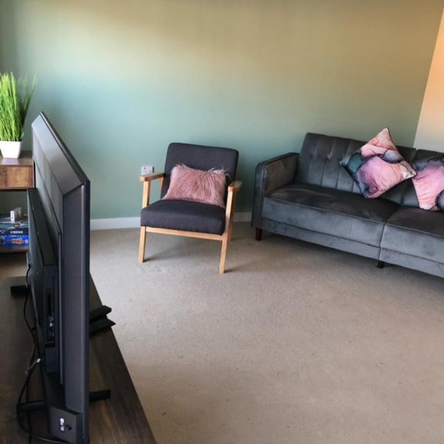 Villa Bray House - Perfect For Large Groups à Wolverhampton Extérieur photo